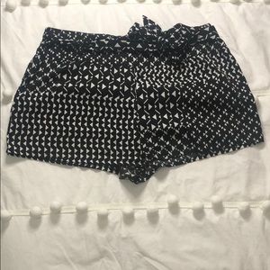 Print shorts